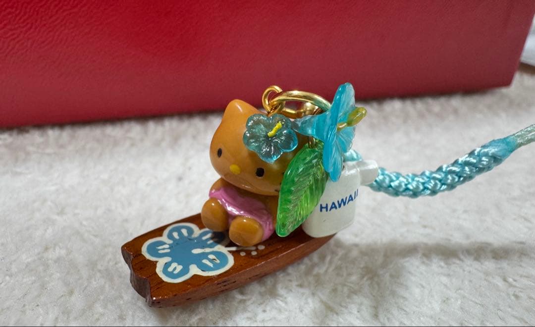 ハワイ限定　日焼け　ガングロ　キティ サーフボード ストラップ
