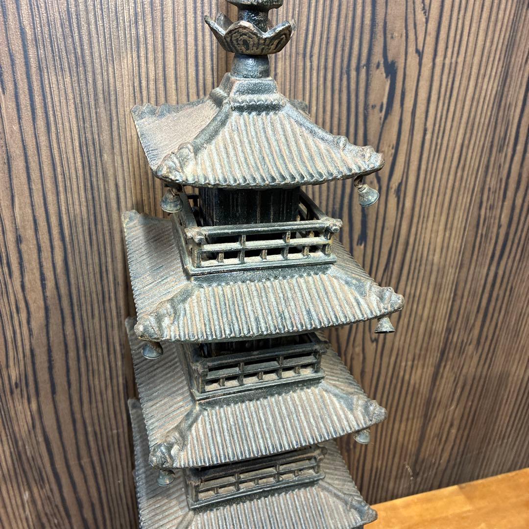 昭和レトロ 鉄製 五重塔 金属工芸 置物 オブジェ 飾り 古道具 ビンテージ