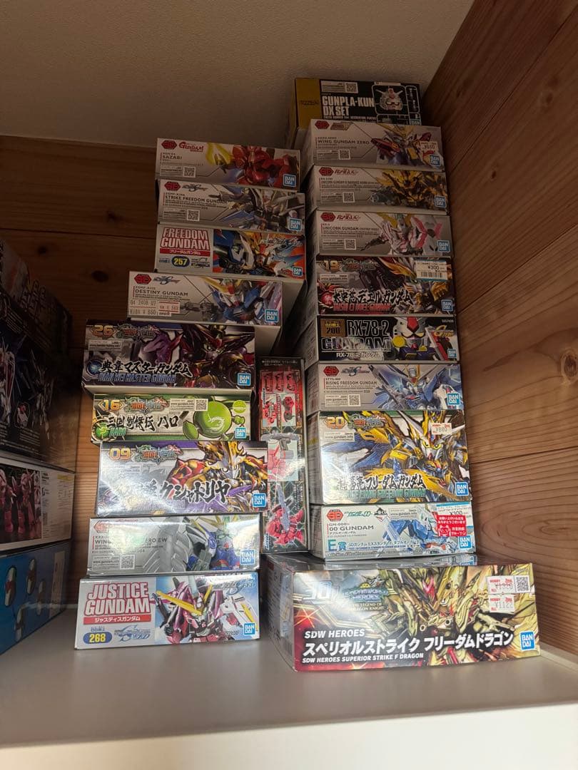 SDガンダム　完成品　デスティニー　ユニコーン