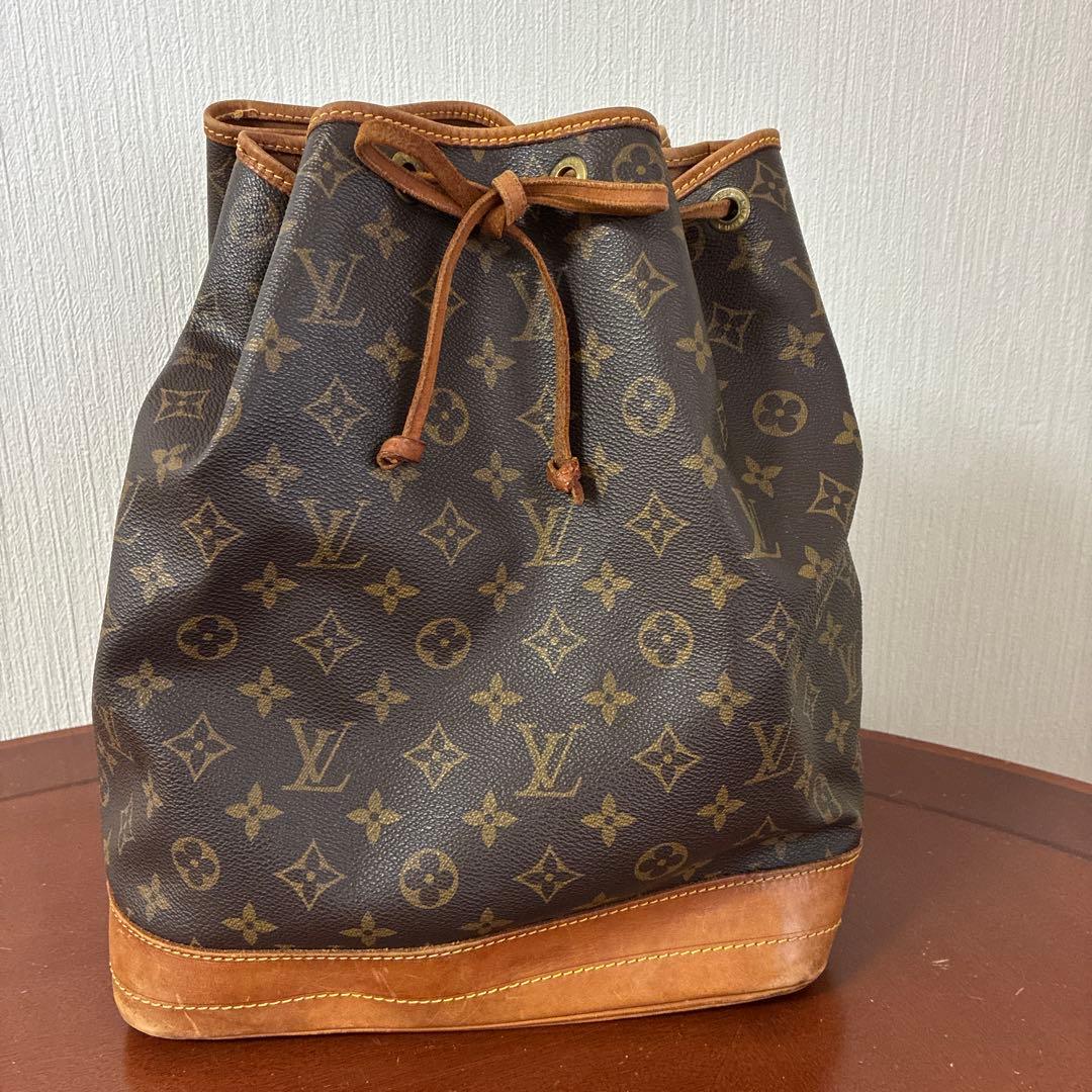 LOUIS VUITTON ルイ・ヴィトン ノエ　巾着型ショルダー