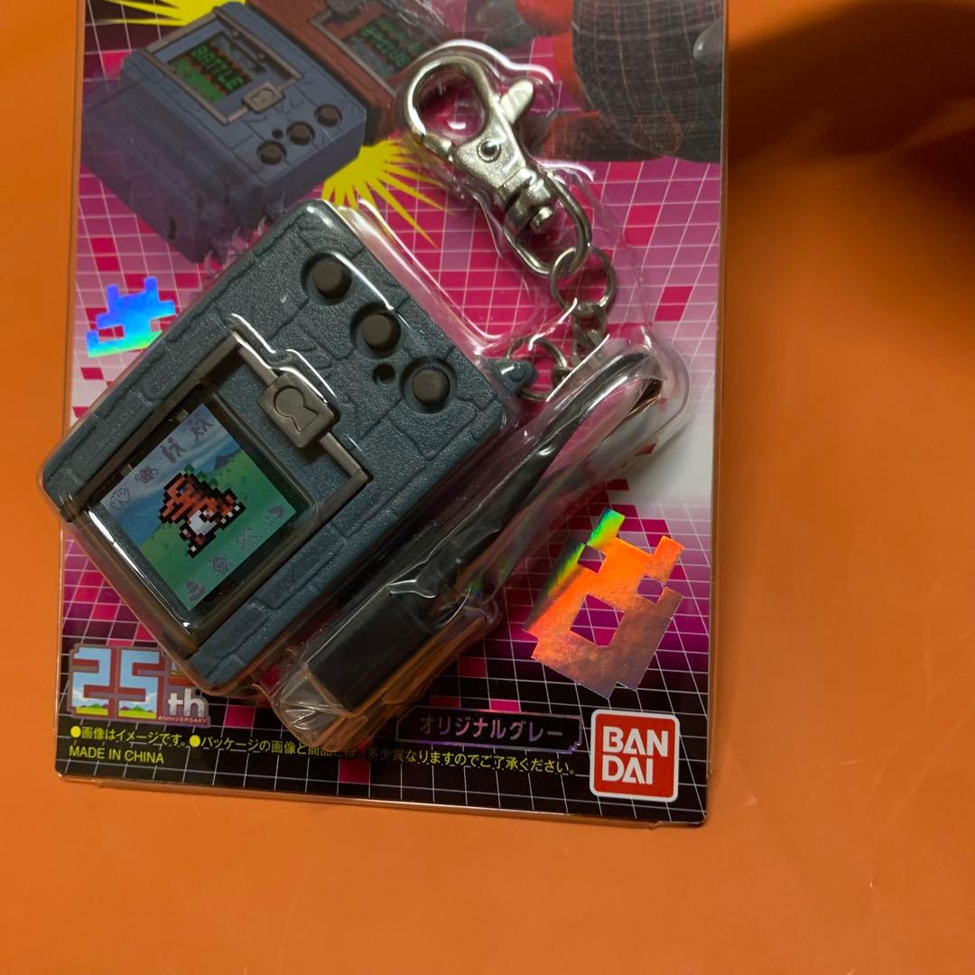 デジモン　デジタルモンスターCOLOR 25th　オリジナルグレー　バンダイ
