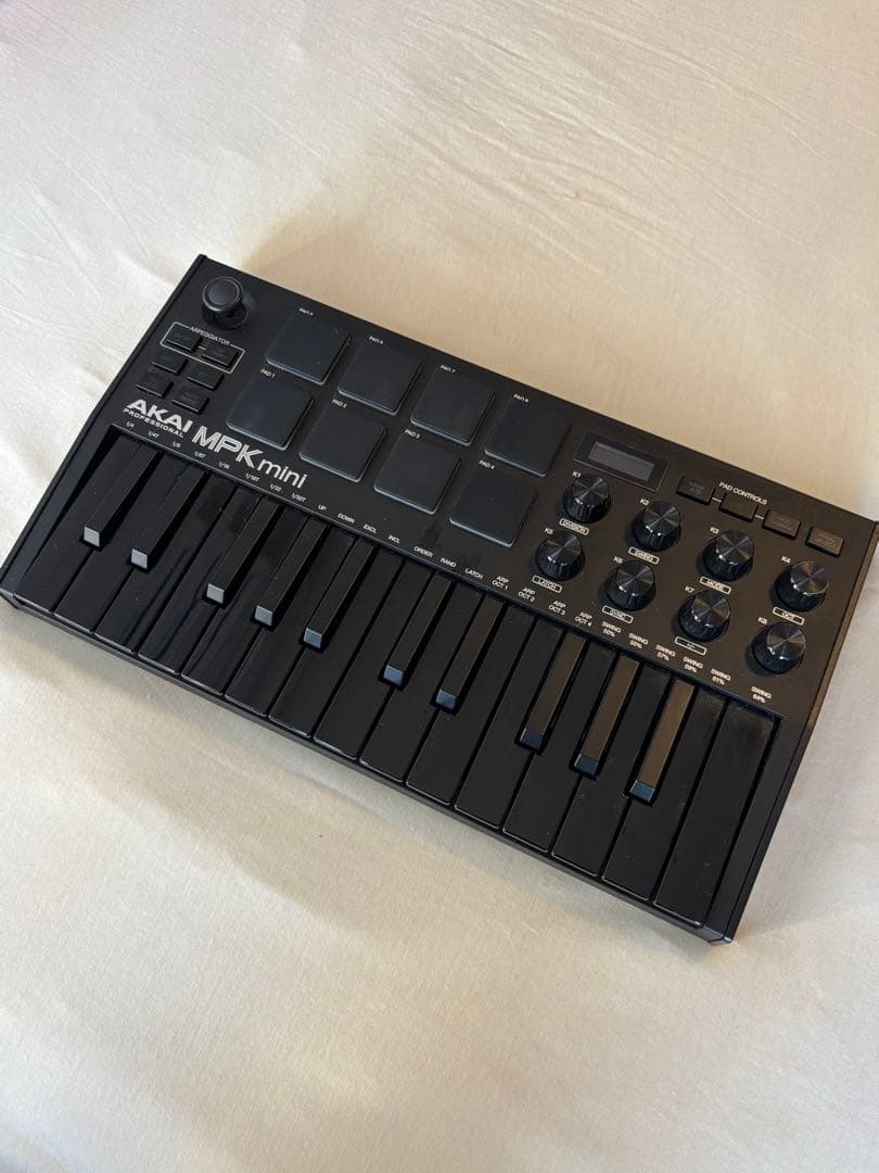 AKAI MPK mini 25鍵 MIDIキーボード