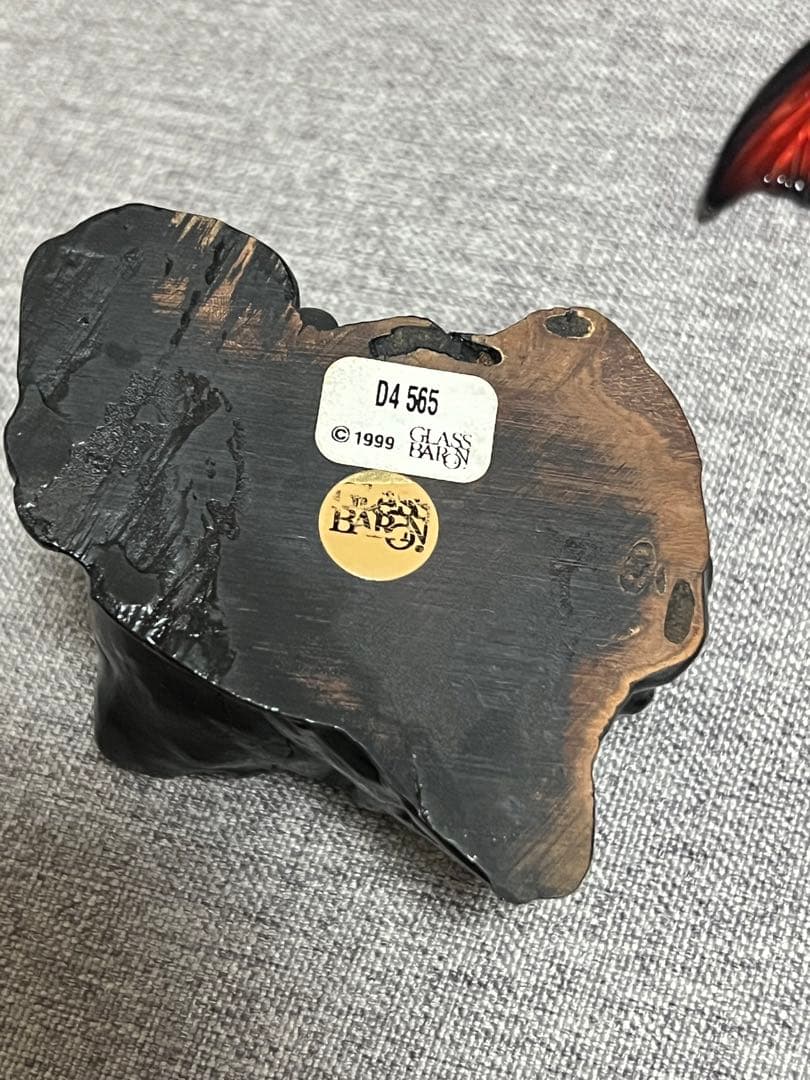 ディズニーランド　ガラス細工　シンデレラ城　ドラゴン