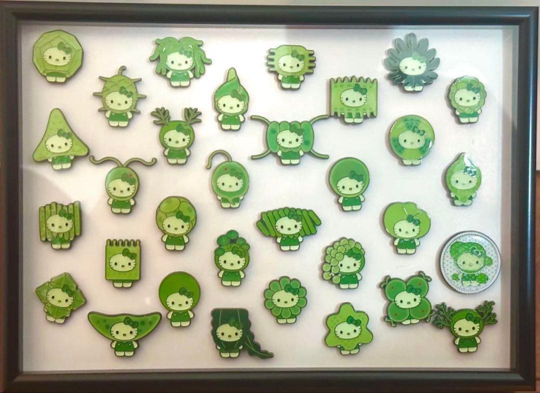 【最終値下げ】万博 藻キティちゃん 32種コンプリート ピンバッチ