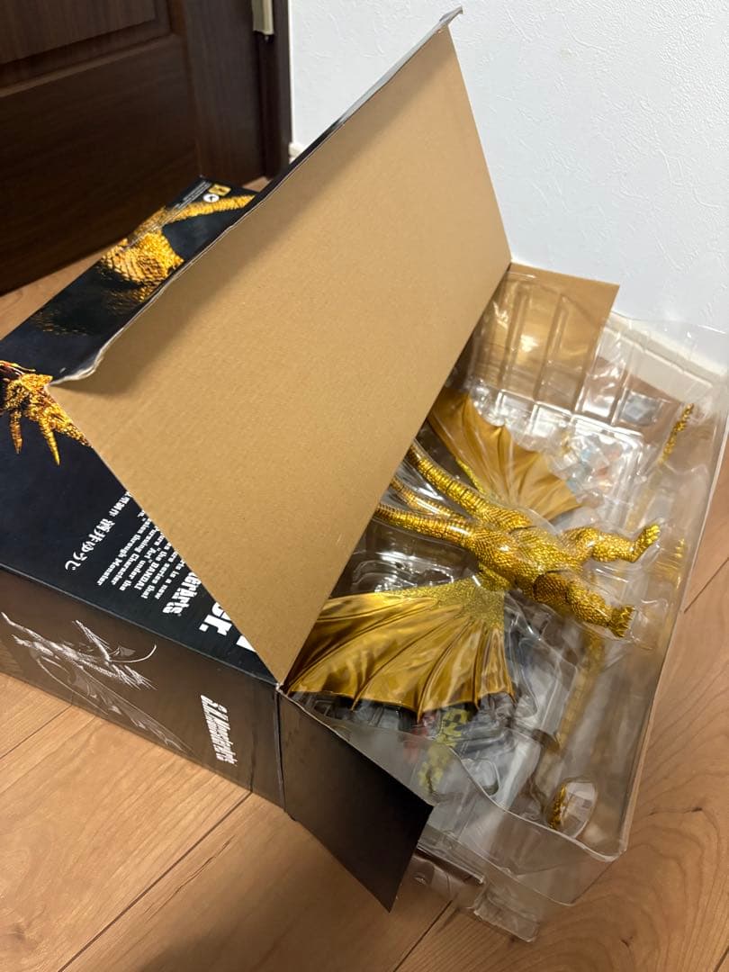 S.H.MonsterArtsキングギドラSpecial Color