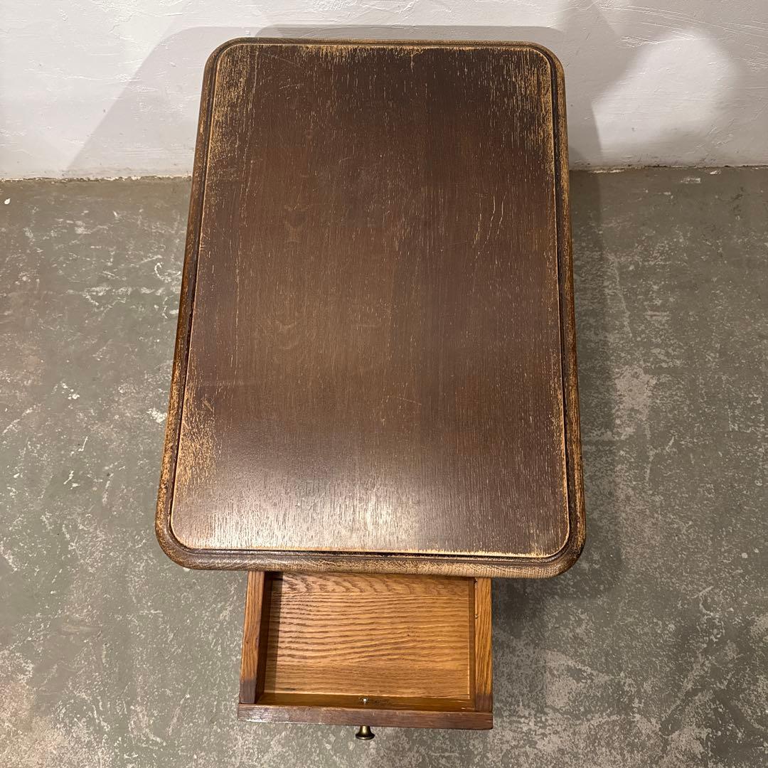 ヴィンテージ　木製サイドテーブル　引き出し付き