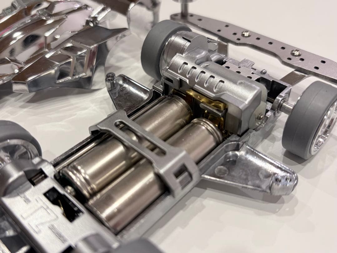 ミニ四駆　フル金属シャーシ　サイクロンマグナム