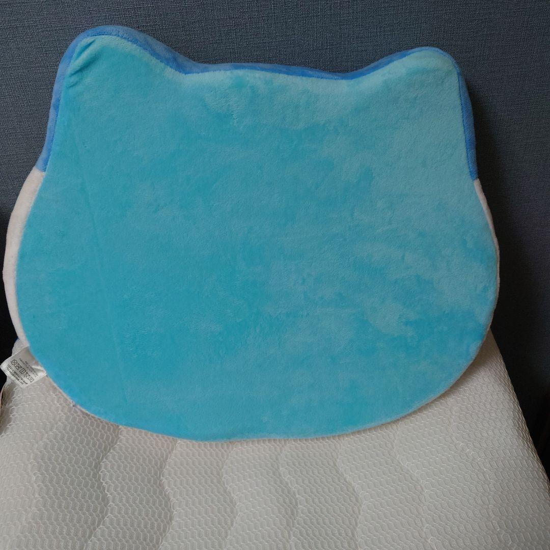 ちいかわ　低反発クッション