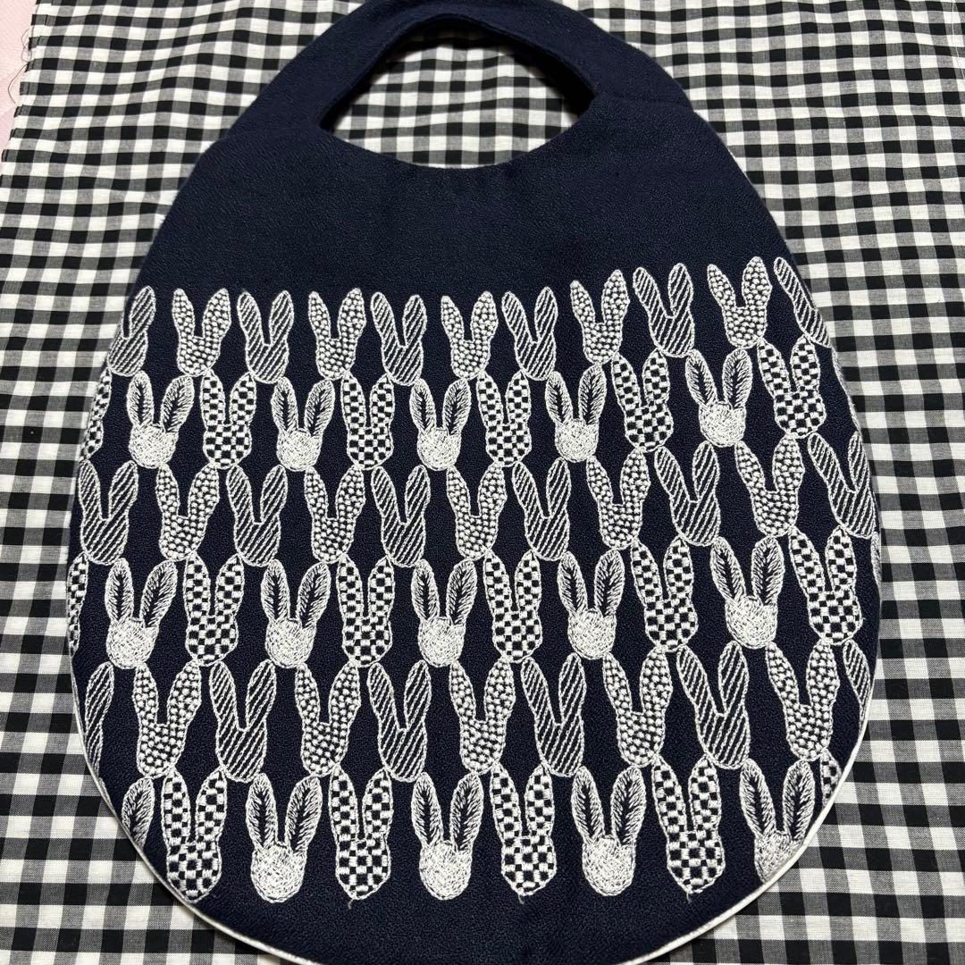 ミナペルホネン　エッグバッグ　pomppia