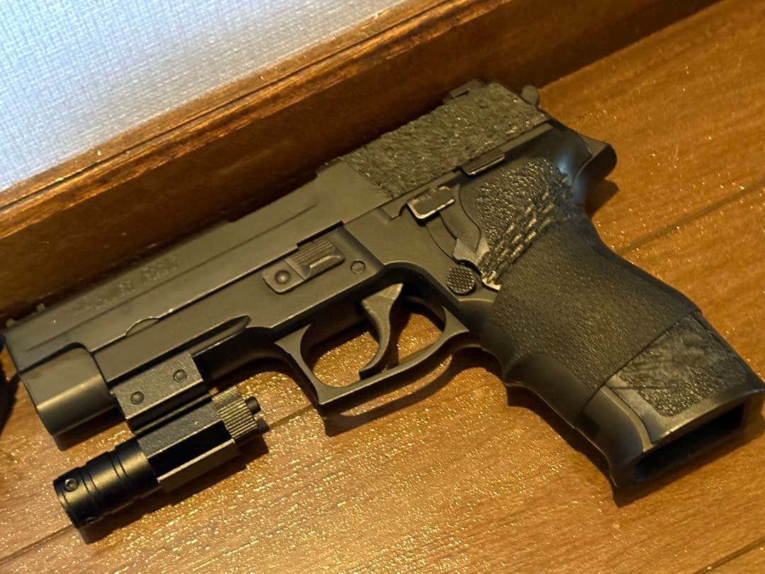東京マルイ　SIG P226