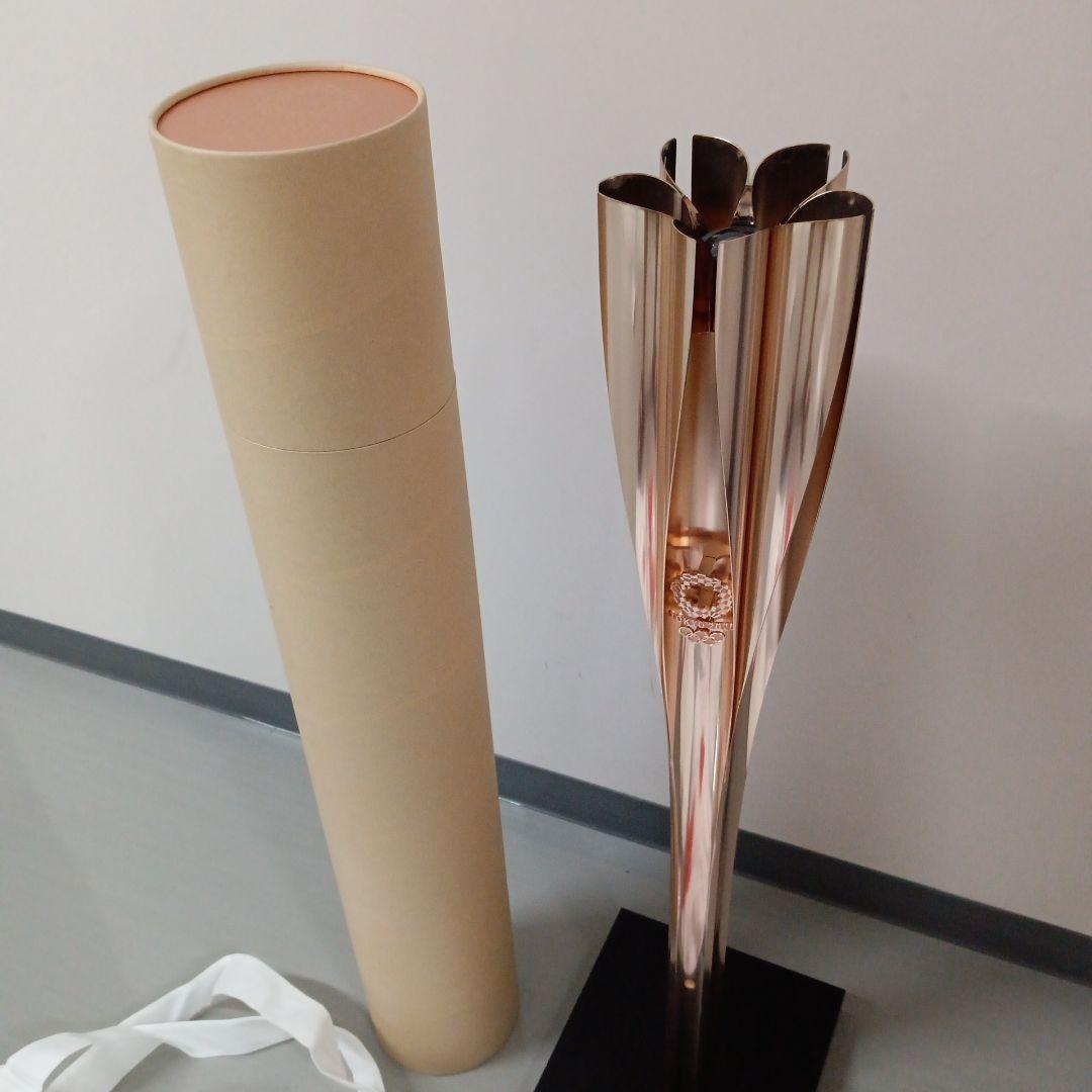 【極美品】東京オリンピック 聖火ランナー トーチ ユニフォーム等 グッズセット付