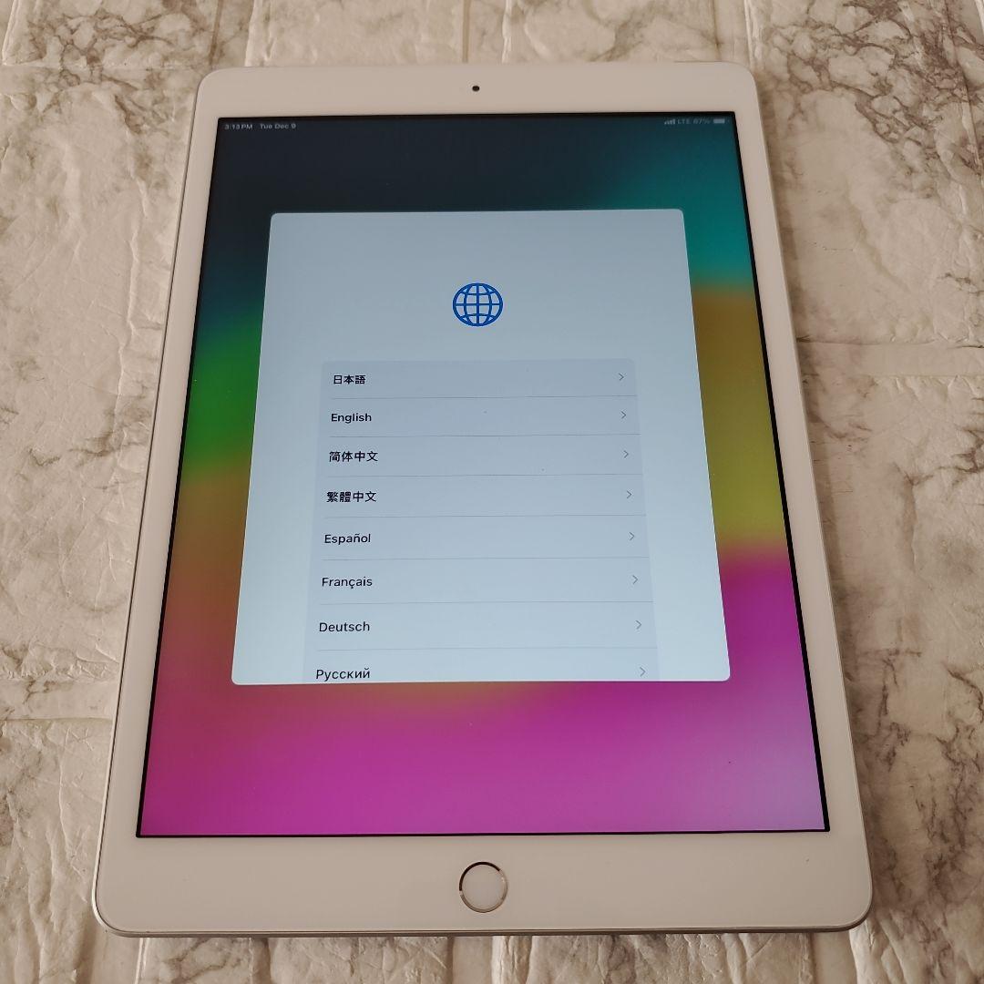 239 iPad 7世代 128GB SIMフリー シルバー