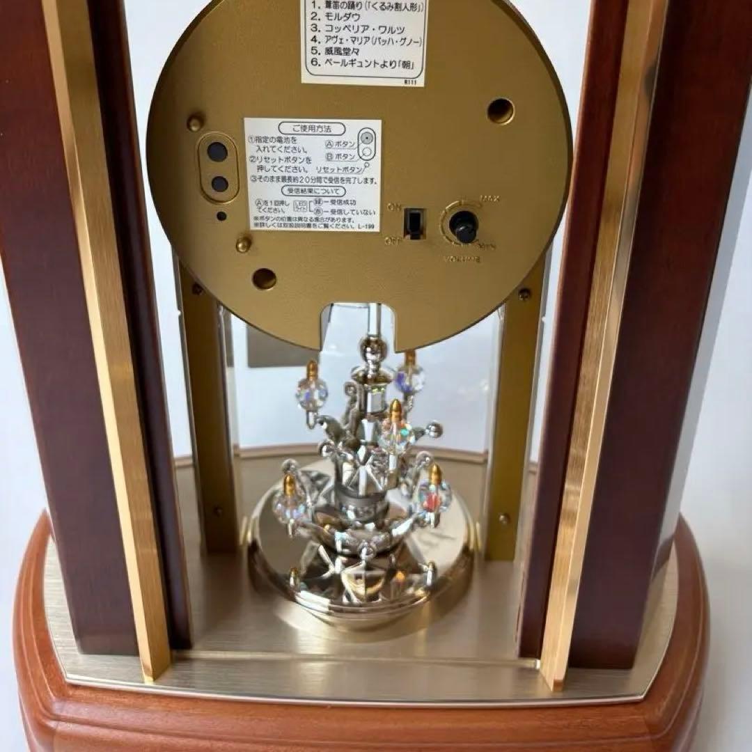 新品未使用　セイコーメロディ置時計エンブレム　木象嵌　電波置き時計　HW528B