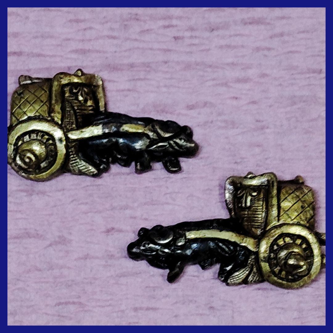 刀装具 目貫 金色絵 牛車図 時代物