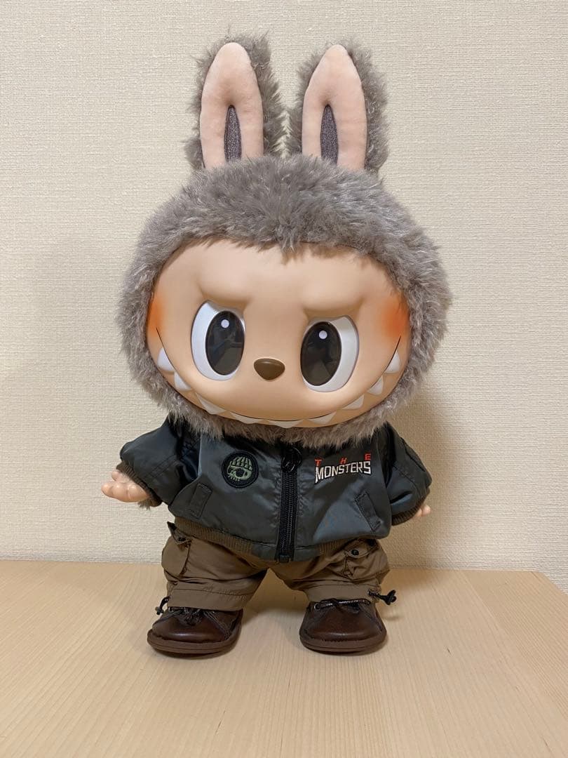 LABUBU JUMP FOR JOYとDRESS BE LATTE まとめ売り