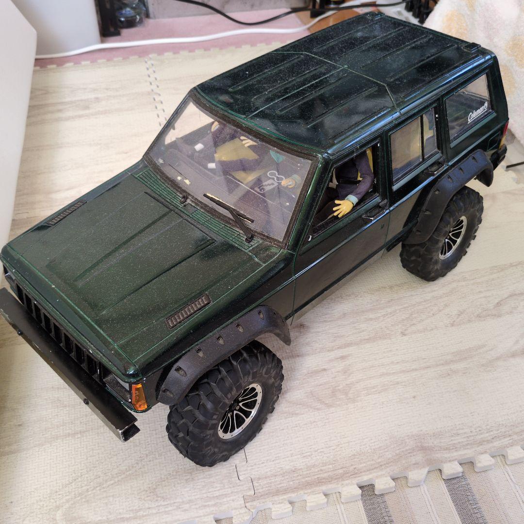 Axial SCX10ⅱ ビルダーズキット[チェロキーボディ付]