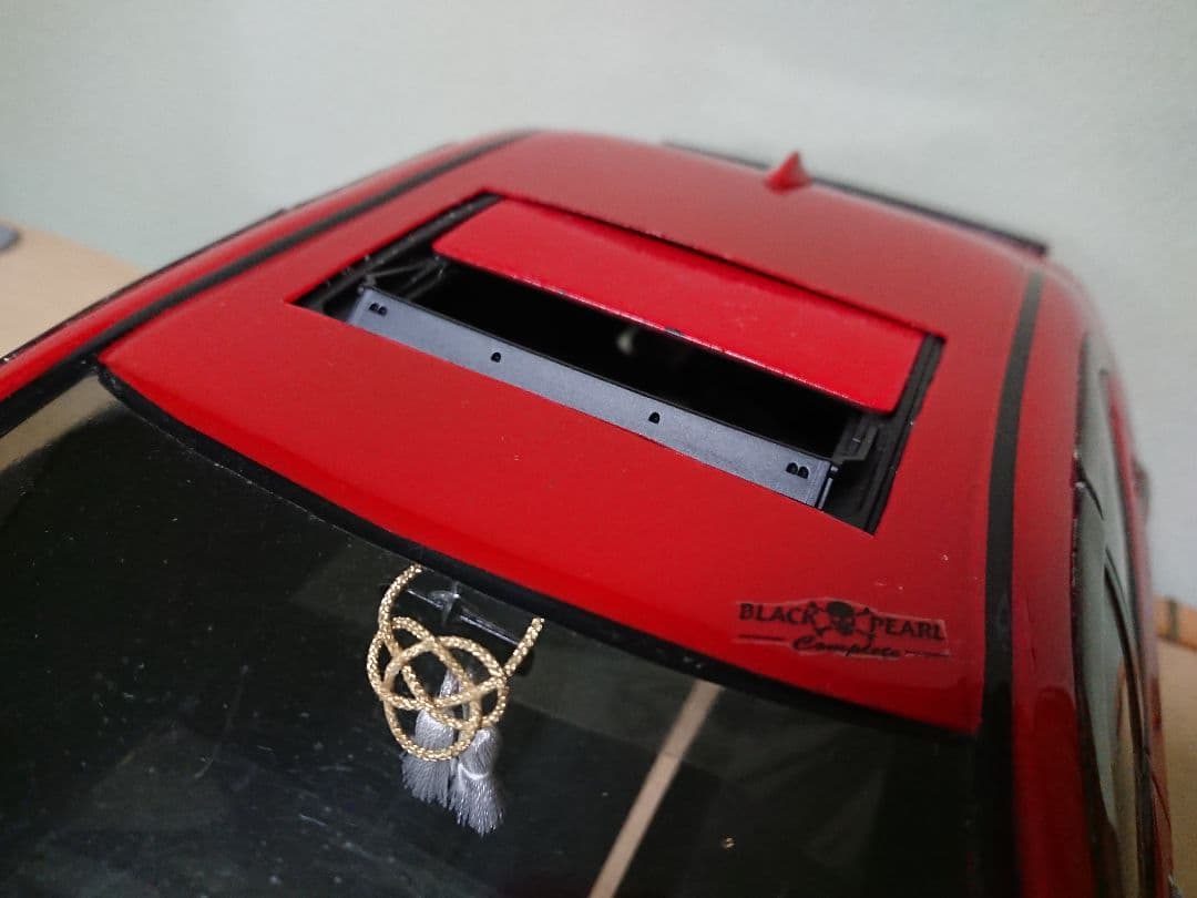 テツジン ブラックパールクラウンになります。