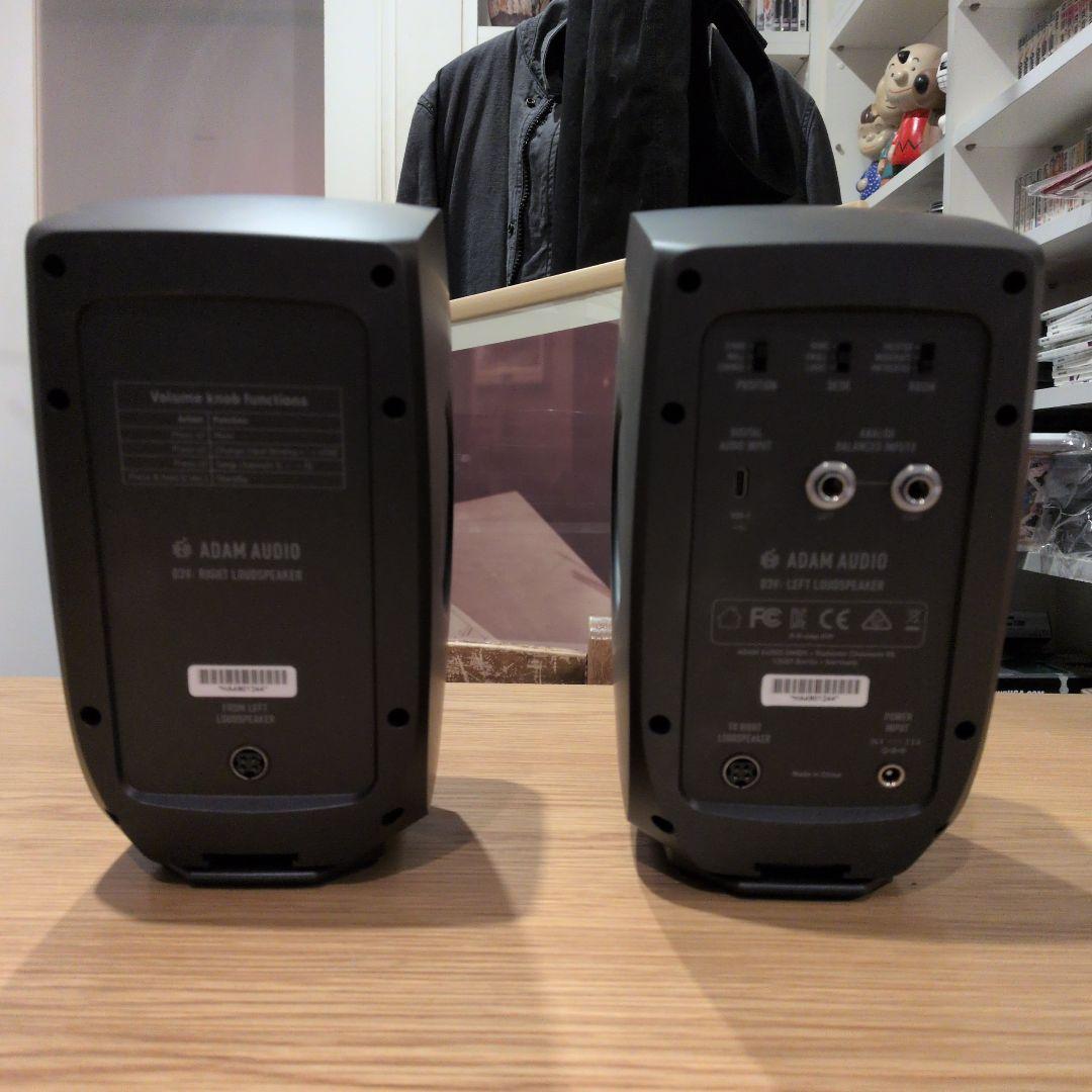 ADAM Audio D3V モニタースピーカー