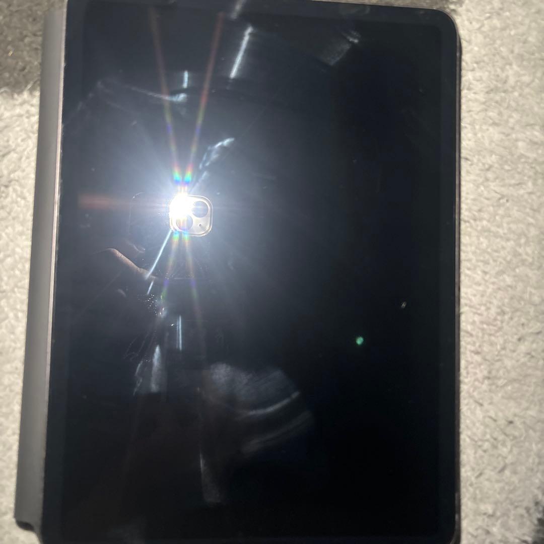 ipad pro 第二世代11.5インチ256GB RGBキーボード付 値下げ可