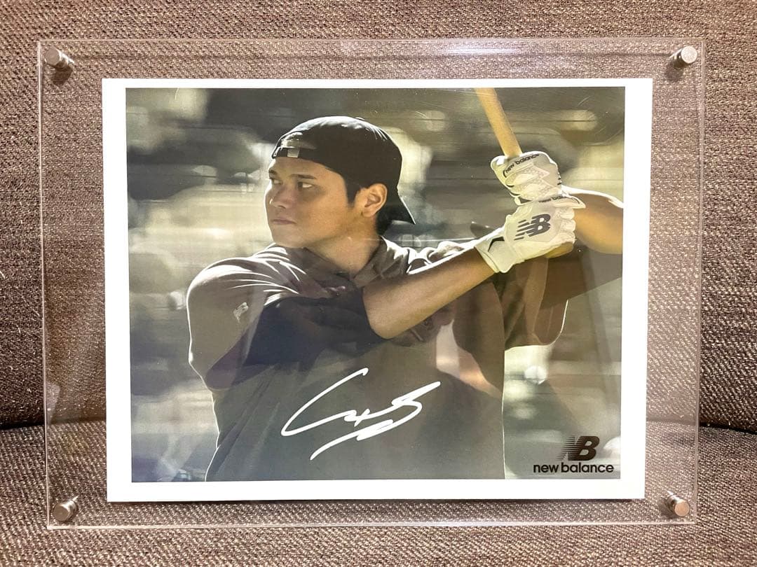 セ*グ様 【超貴重】 大谷翔平 直筆 サイン フォト New Balance 非