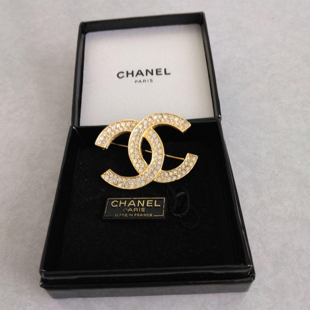 シャネル　ラインストーン　ブローチ　ビンテージ　箱付き　未使用