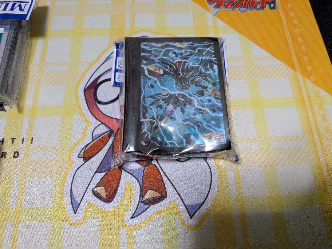 ヴァンガード マグノリア グラデーションブラック ストイケイア 大倉メグミ