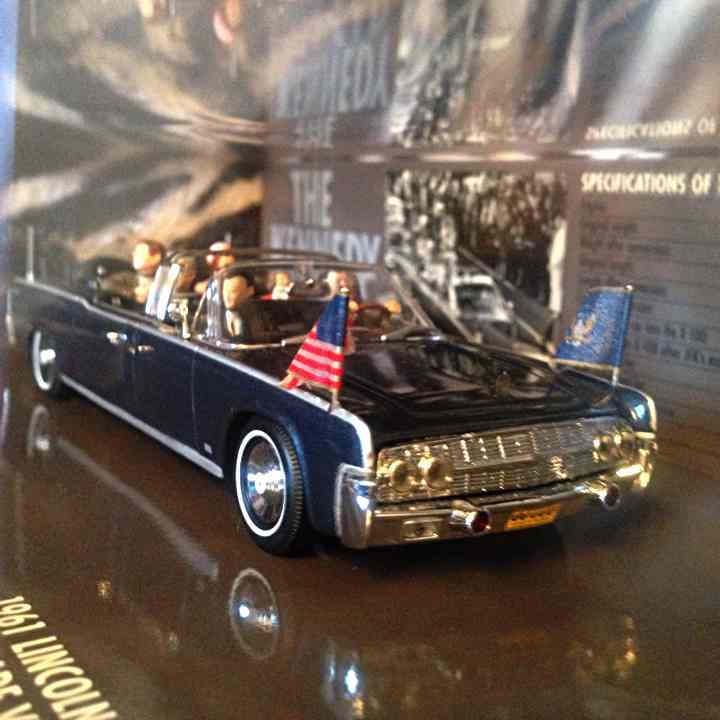 ☆激レア品❗️KENNDY CAR 1:43ケネディー暗殺☆MINICHANPS