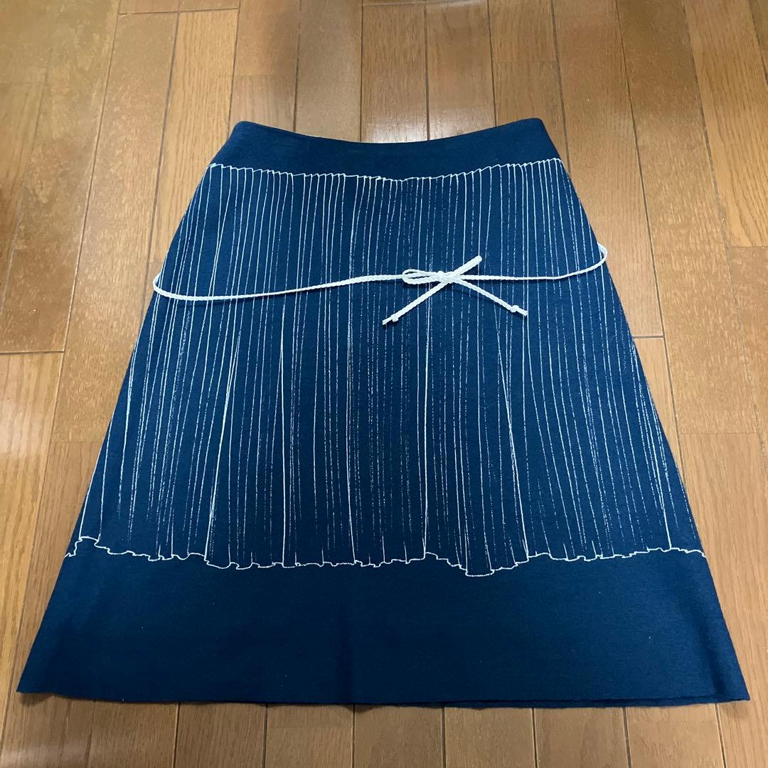 ミナペルホネン　pleats スカート