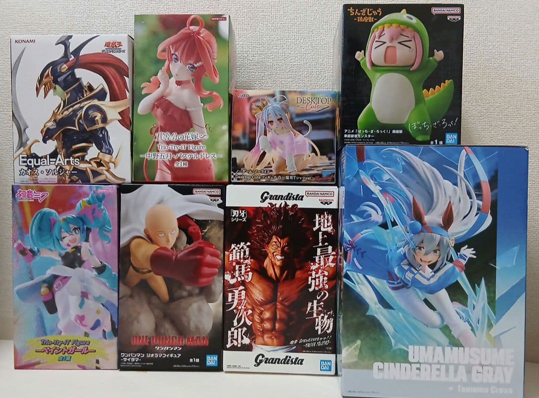 フィギュア　８体セット