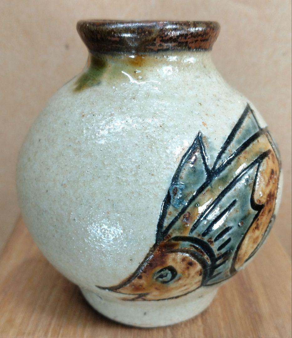 【本物保証】金城次郎 小壷(笑魚2匹) 共箱 壷屋焼 人間国宝 美品 やちむん