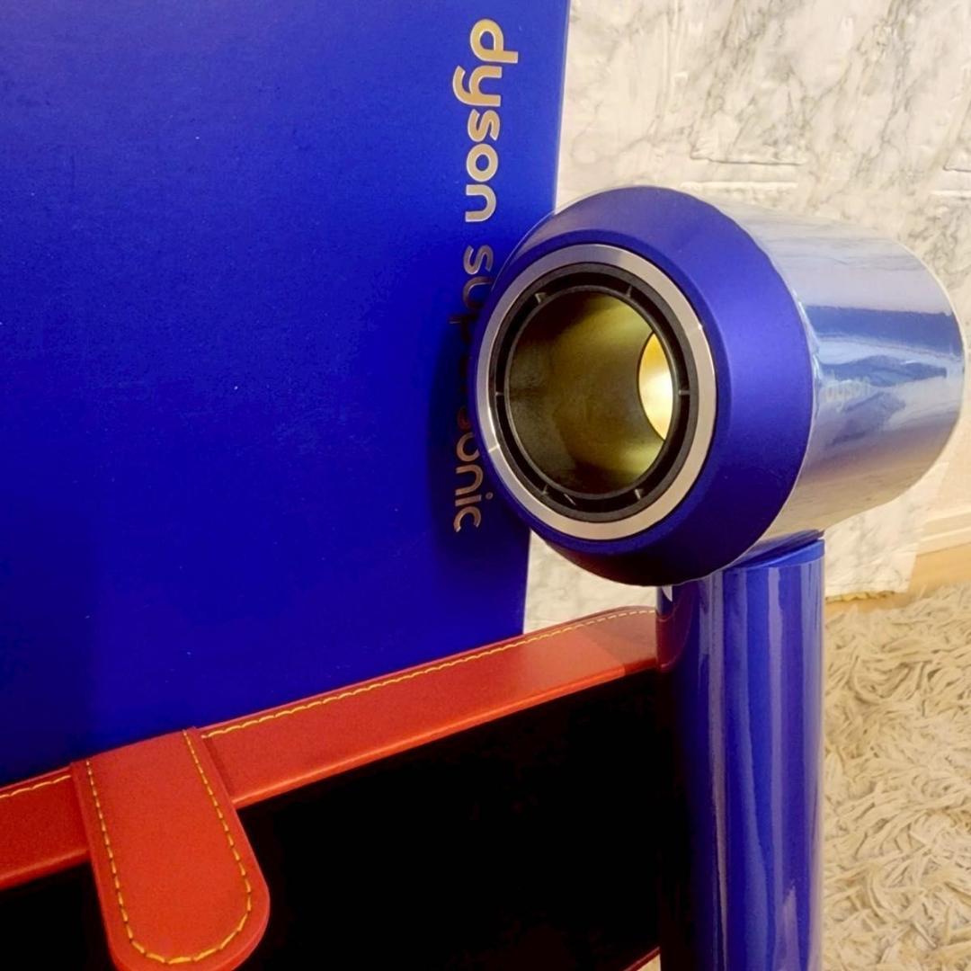 ほぼ新品 希少 限定カラー Dyson Supersonic ヘアードライヤー
