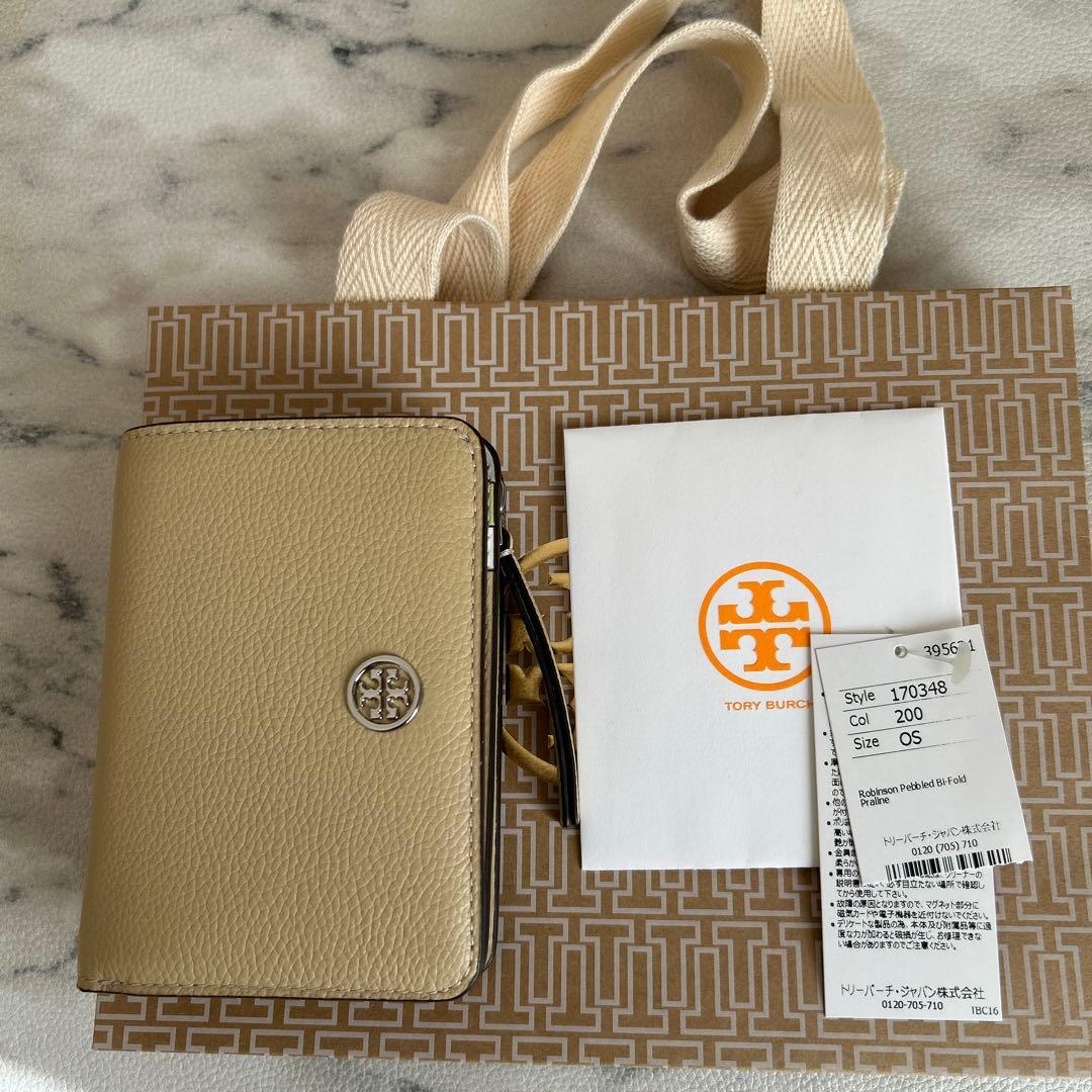 トリーバーチ　ロビンソン ペブルド バイフォールド ウォレット二つ折り財布正規品