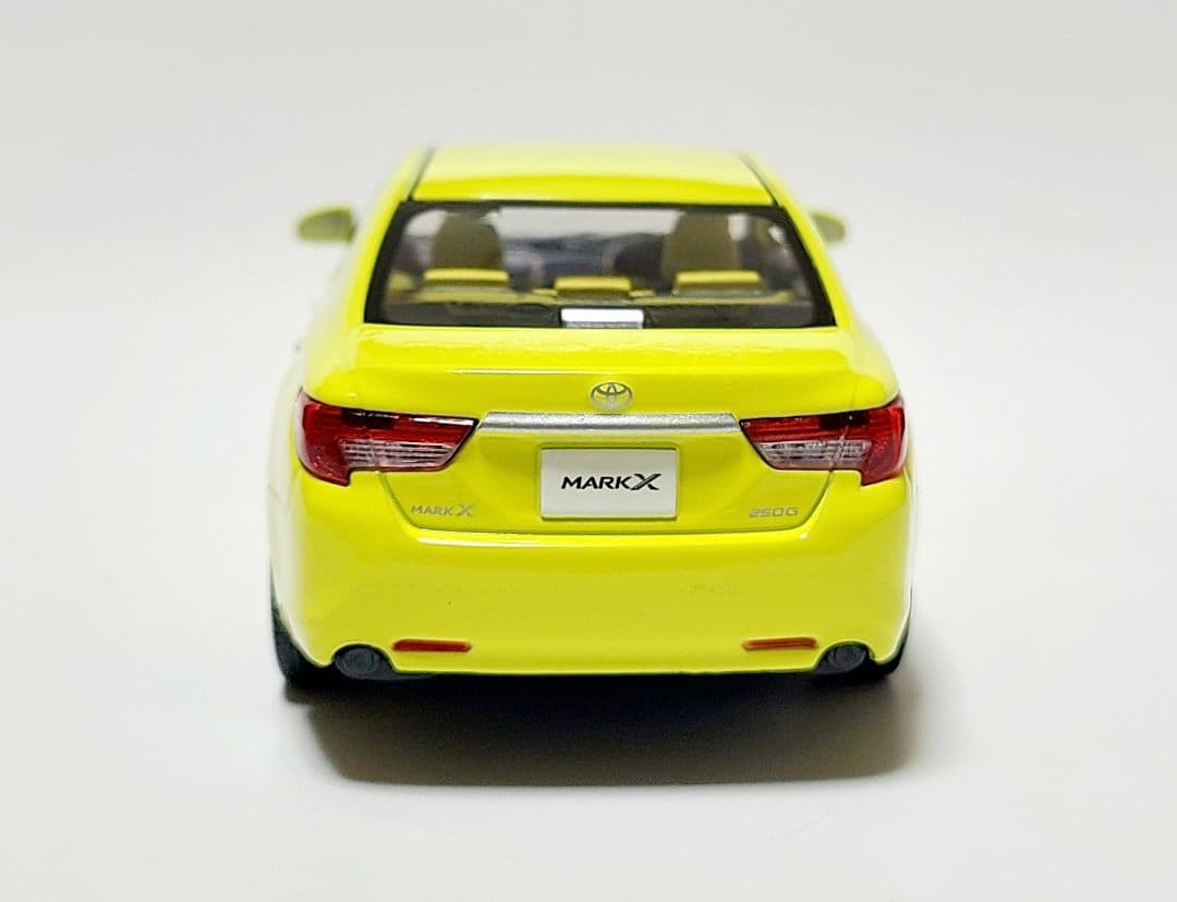 トヨタ マークX カラーサンプル