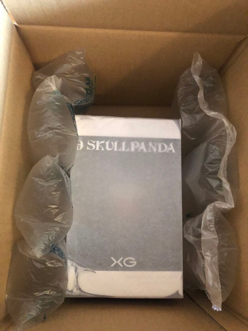 SKULLPANDA x XG ぬいぐるみペンダント　（日本限定）　スカルパンダ