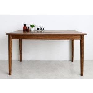 モダンデザイン ブラウンダイニングテーブル