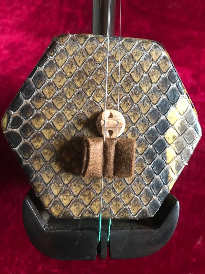 格安・二胡★上級紅木★錦蛇皮★古月琴坊★十年保証★必需品揃い★初心者・中級者用