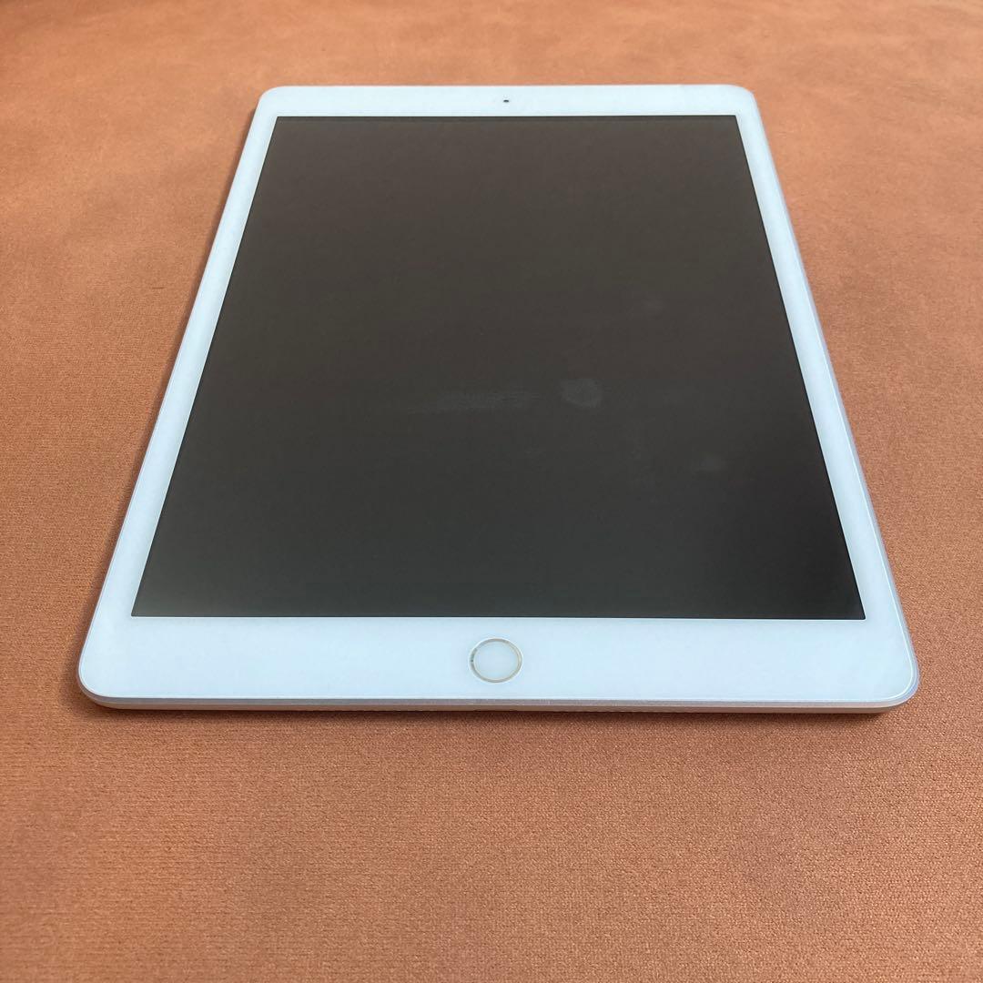 543【早い者勝ち】iPad8 第8世代 32GB SIMフリー☆