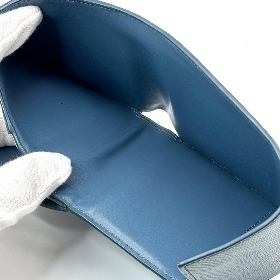 CELINE セリーヌ レザー スモールウォレット 三つ折り財布　ブルー系