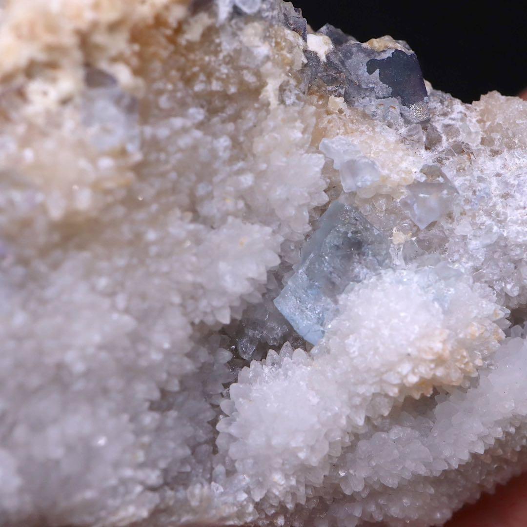 蛍石 ニューメキシコ産 フローライト　原石 243.6g FL430 鉱物天然石