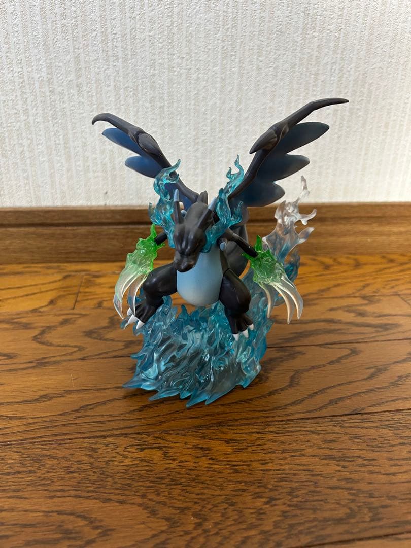 メガリザードンX フィギュア