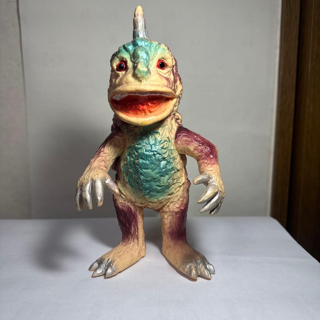 当時物　マルサンオリジナル怪獣ソフビ　アンゴラス