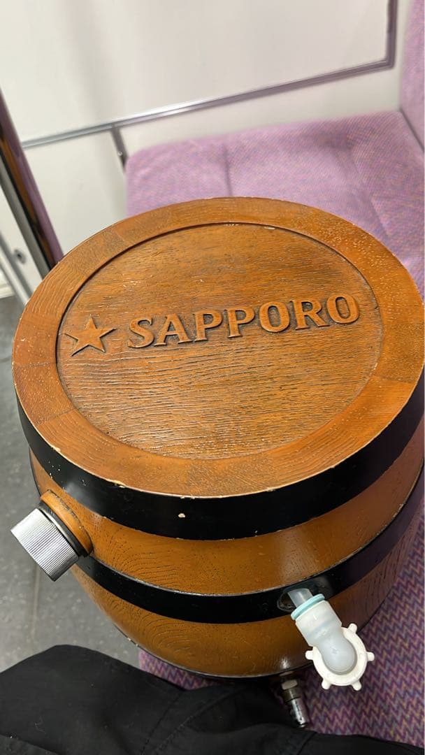 サッポロ SAPPOLO ビヤ樽くん 氷冷式 木樽型ビールサーバー