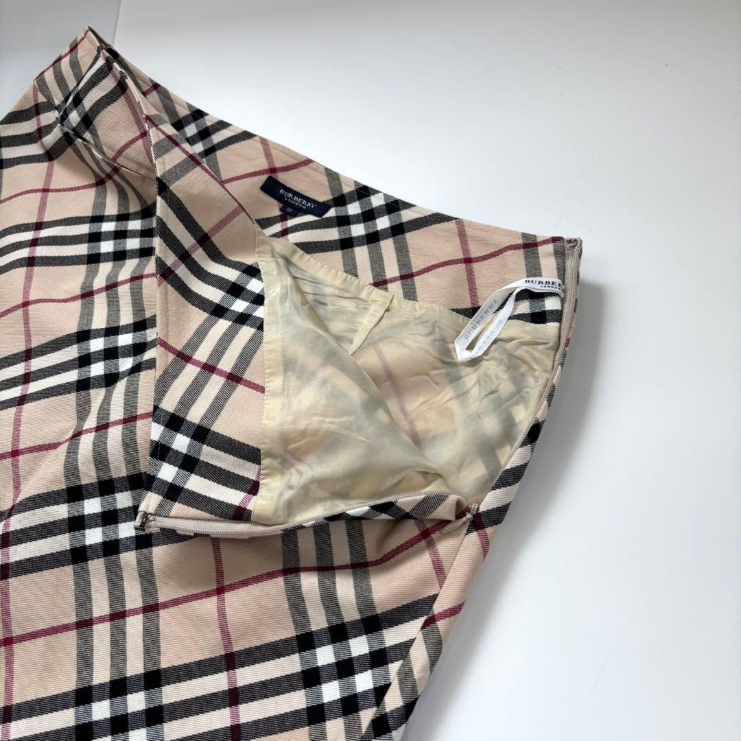 美品 大きいサイズ13BR バーバリーロンドン ノバチェック スカート