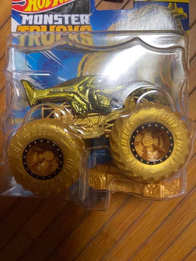 Hot Wheels モンスタートラック ゴールド