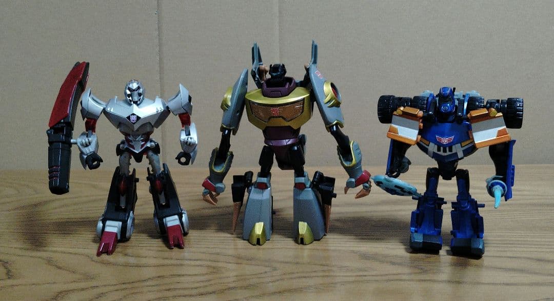 トランスフォーマー アニメイテッド メガトロン グリムロック センチネル