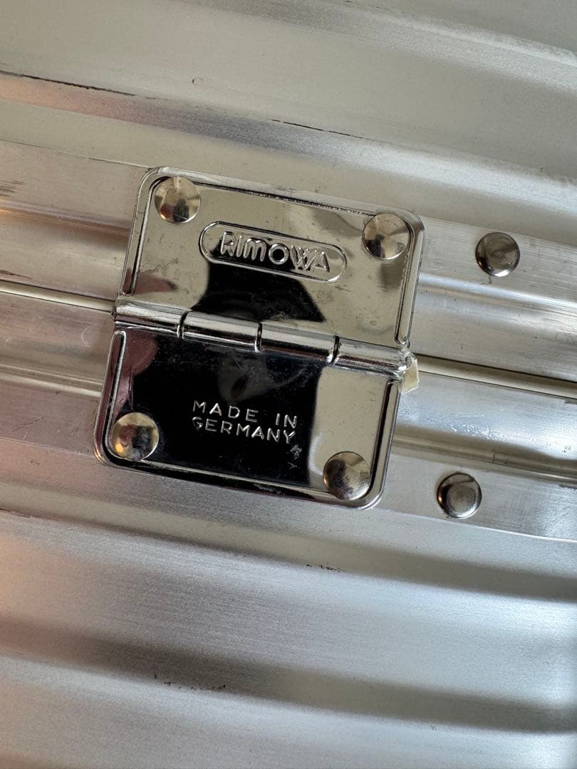 本物　RIMOWAリモワ 932.70トパーズ 82L 4輪