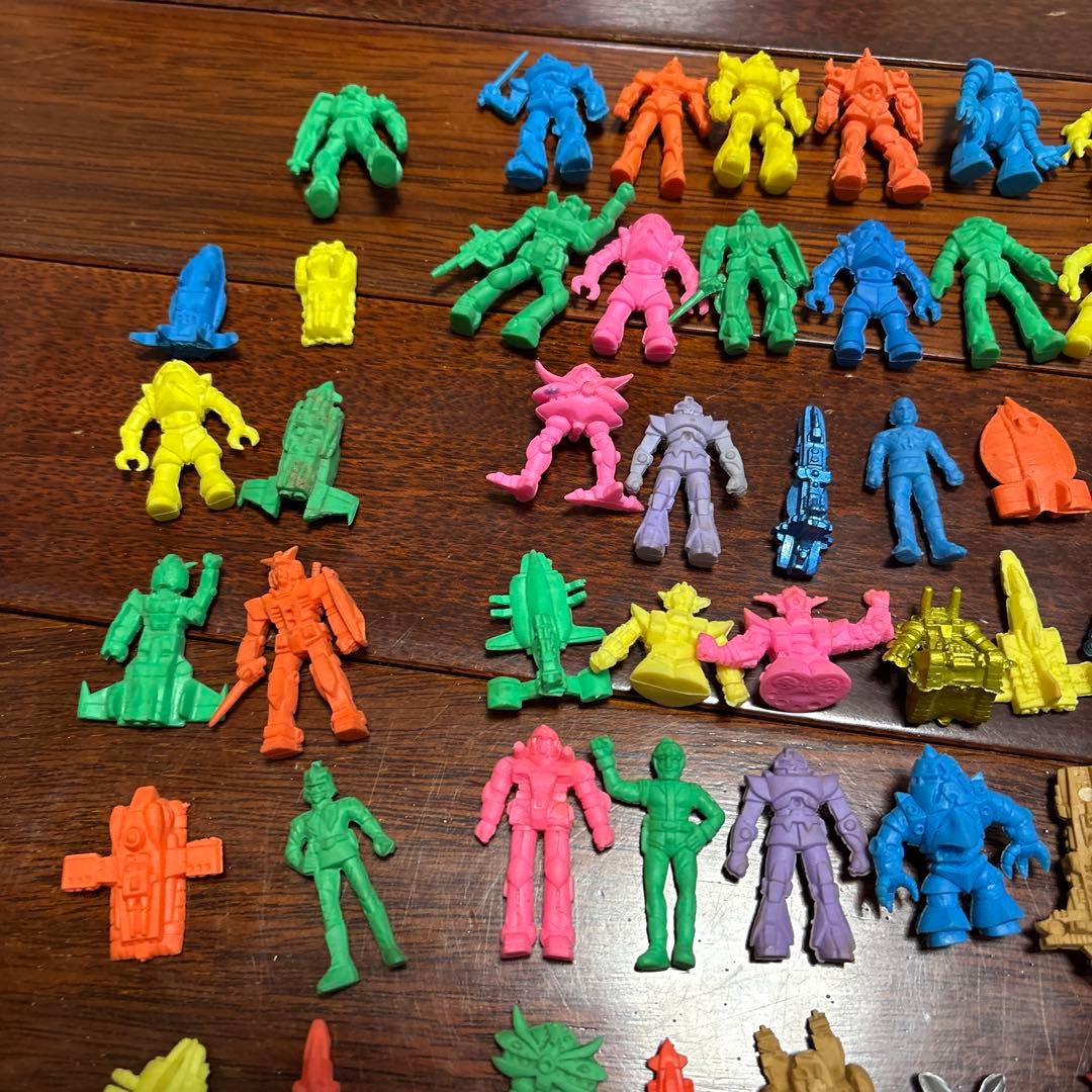ガンダム消しゴム人形１００個まとめてセット⭐︎ガン消し⭐︎消ゴム⭐︎昭和当時物