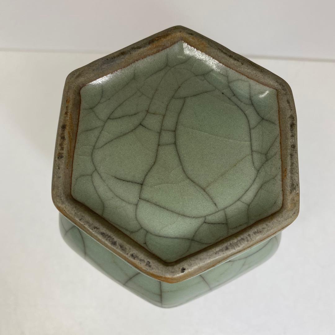 専用　中国古窯　哥窯青磁ヒビ焼　花瓶　高さ約18.4㎝　東さ7-0330①