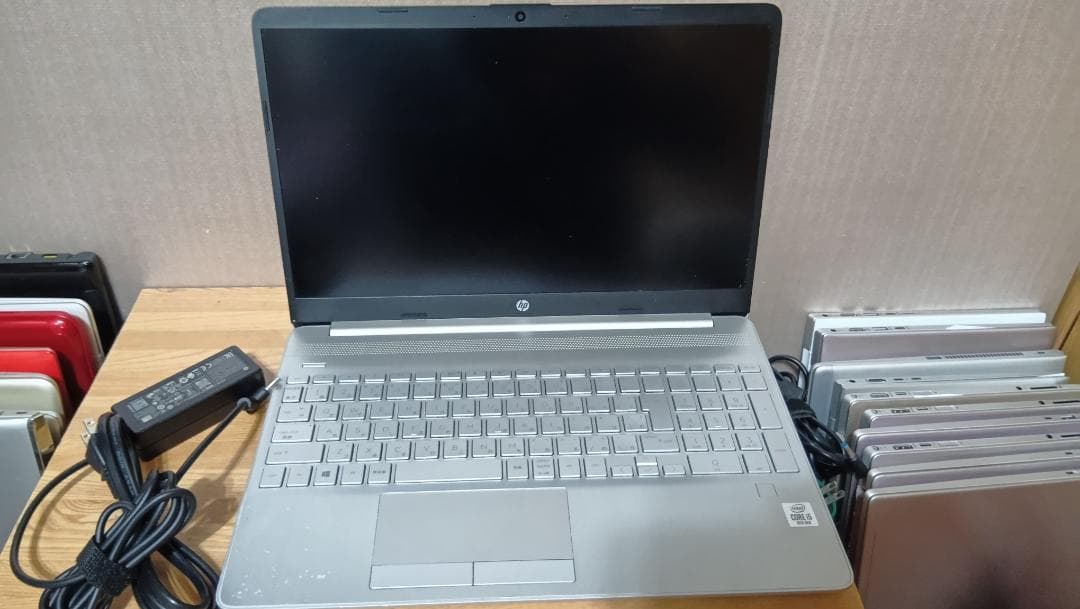 hp 15s-fq1064TU 10世代i3 ②