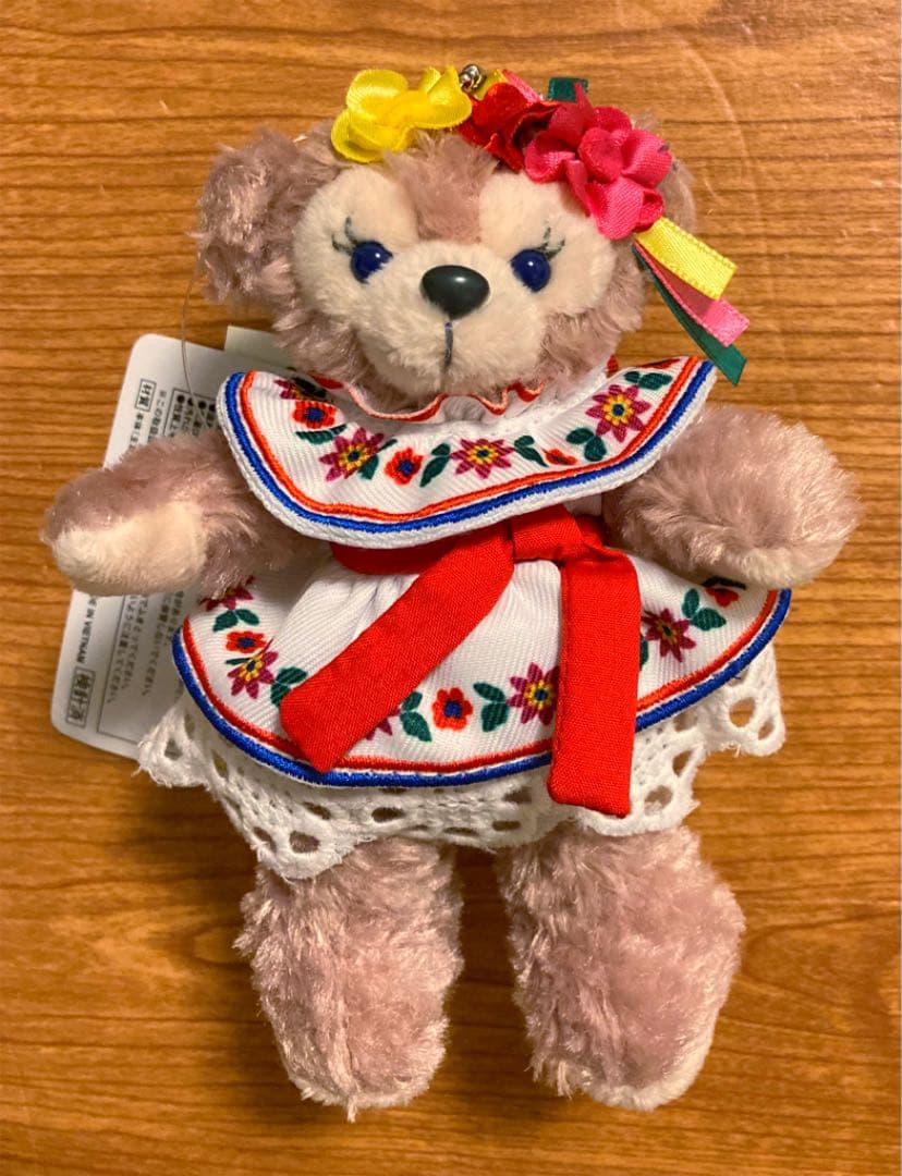 ダッフィー シェリーメイ ぬいぐるみバッジ サルードス・アミーゴス！ ラテン